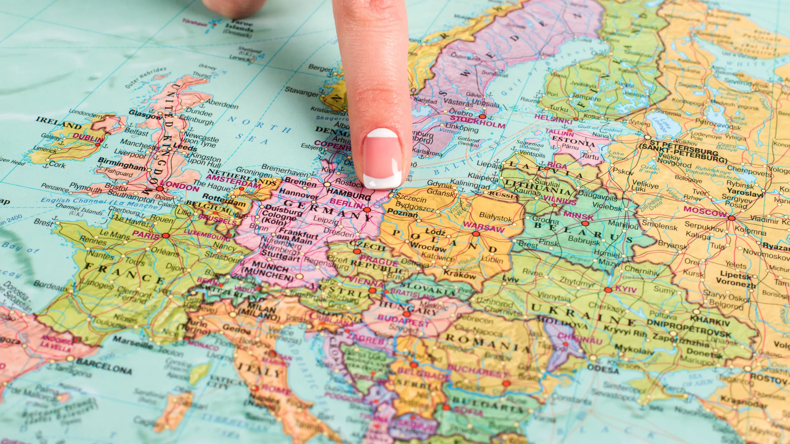 For Summer Travels: International Dining Etiquette