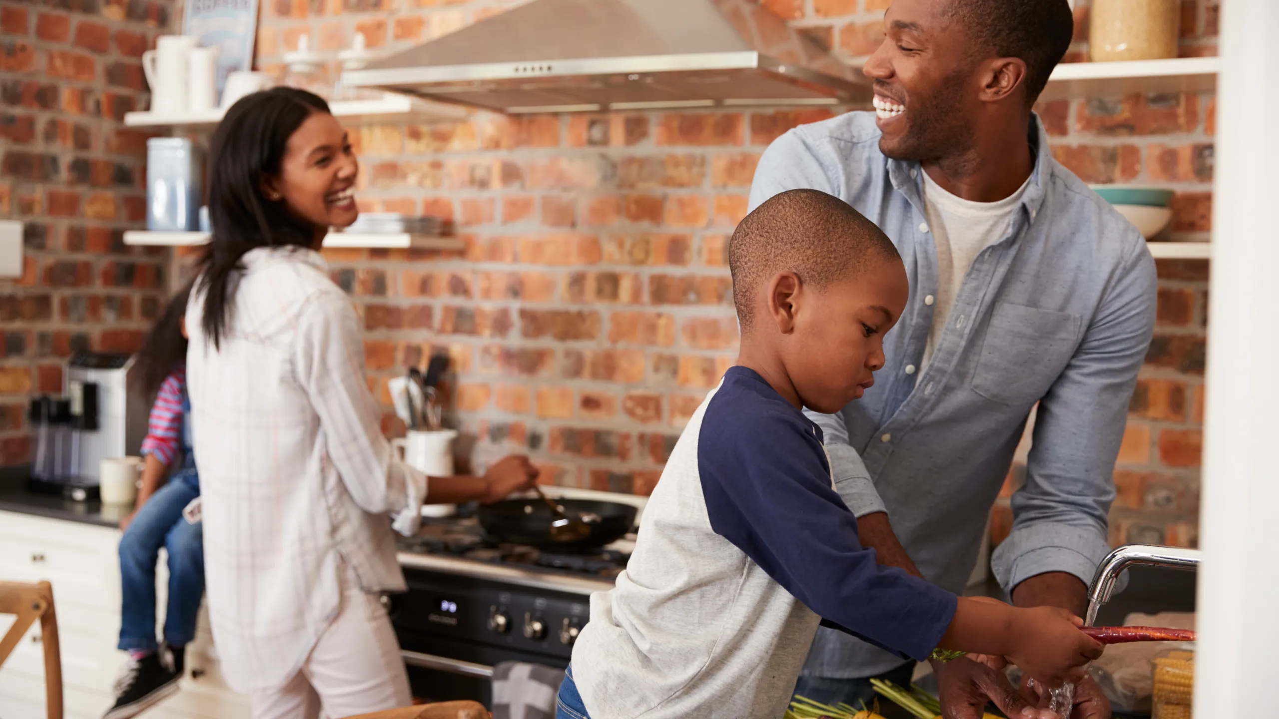 10 Must-Have Kitchen Tech and Tools for Spring