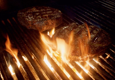 Oak-Grilled Excellence: Stonewood's Commitment to Steaks