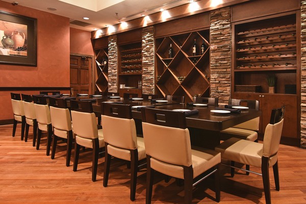 Image of restaurant interior for Group Dining special